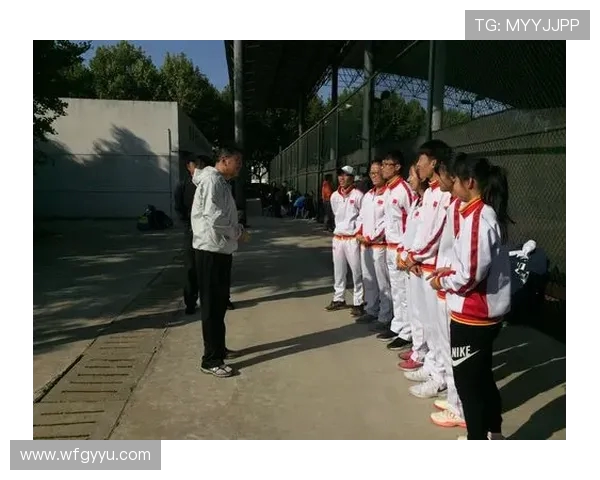 上海网球队近期状态分析与未来发展展望探讨 上海网球队近期状态分析与未来发展展望探讨