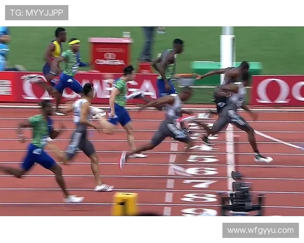 上海足球队在钻石联赛中的状态分析与未来展望 上海足球队在钻石联赛中的状态分析与未来展望