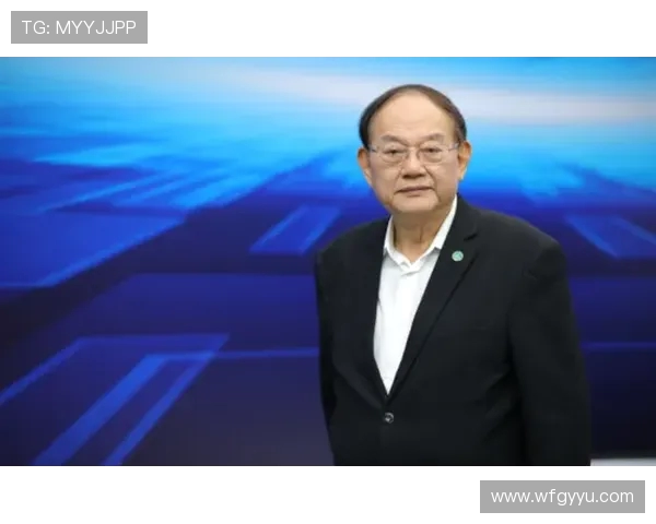 周伟专访：从羽毛球新星到世界冠军的奋斗与成长之路