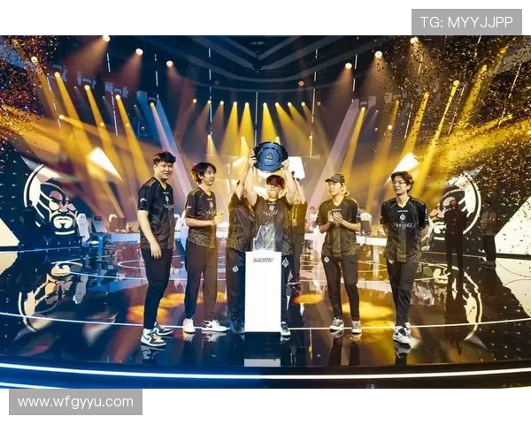 和平精英V5战队逆袭之路全景纪实展现团队拼搏与荣耀的真实故事