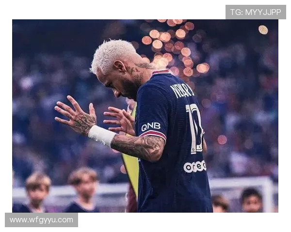 内马尔本赛季再度受伤巴黎欧冠前景堪忧球队需应对挑战