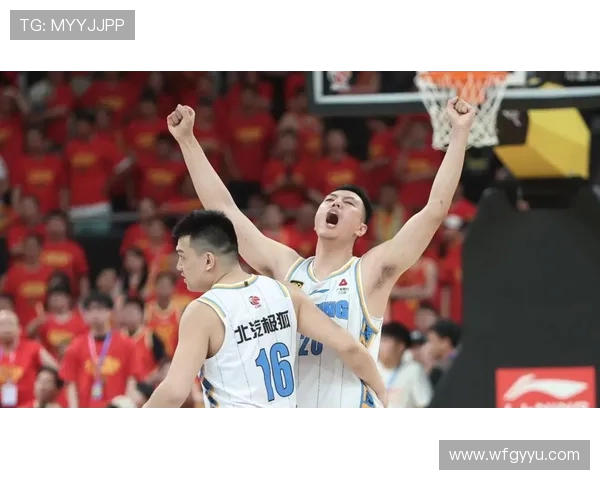 广东队与北京首钢巅峰对决直播全程回顾与精彩瞬间解析