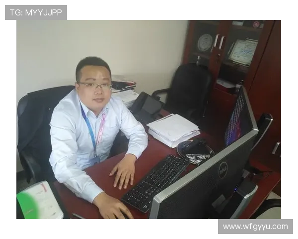 李添荣：从普通青年到行业领军人物的奋斗历程与成功秘诀探讨