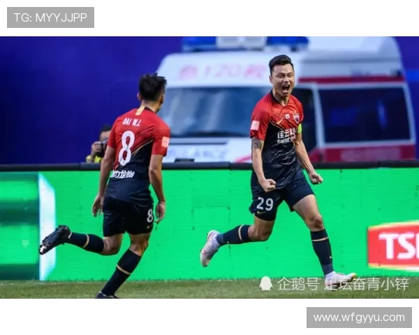 广州篮球队与深圳篮球队赛后复盘分析比赛经验与战术调整探讨