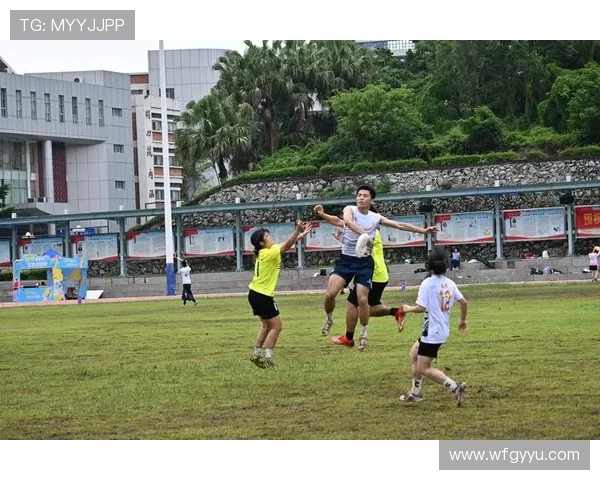 南京飞盘队与广州飞盘队赛后分析个人能力的对比与启示